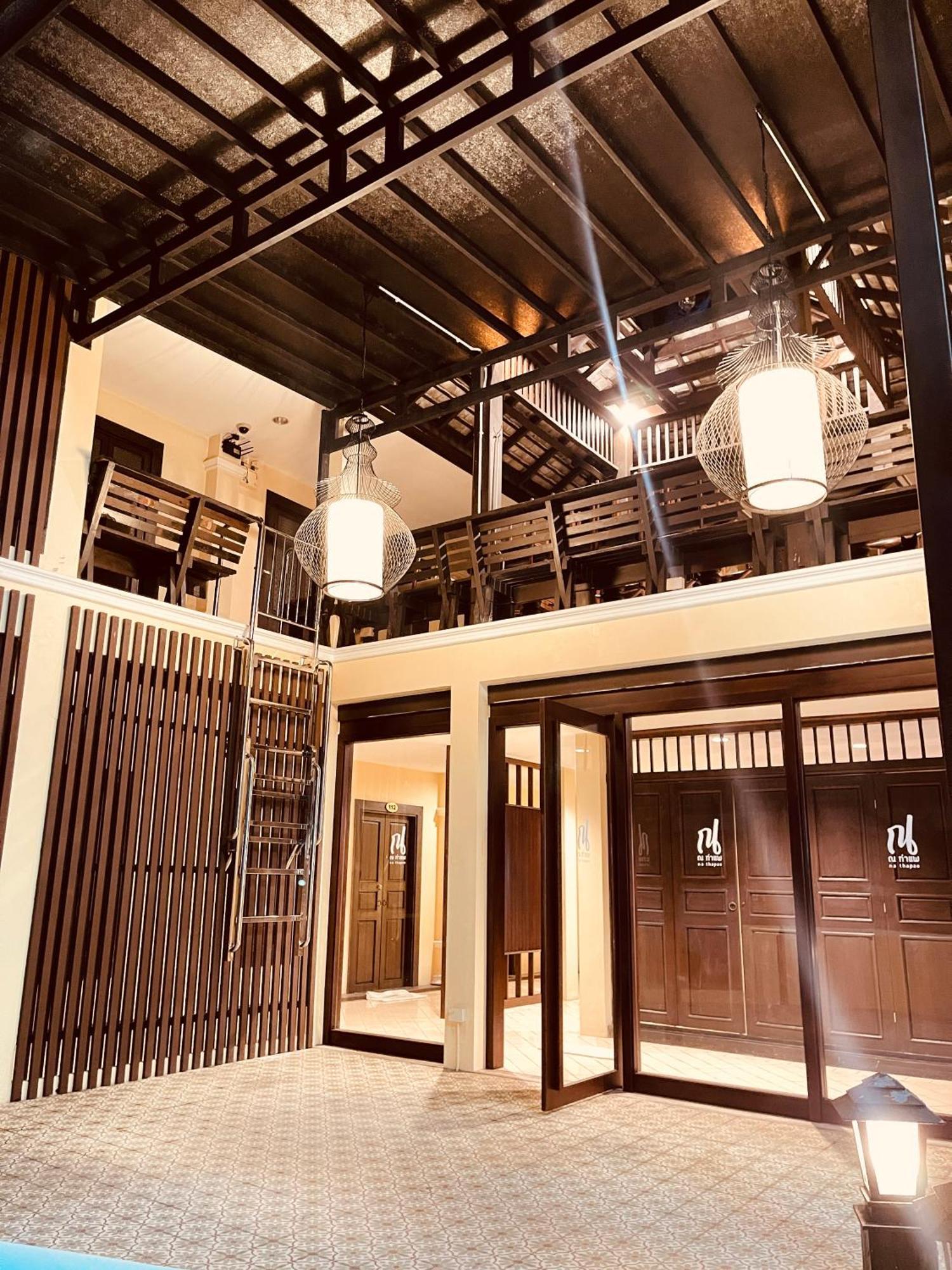 Na Thapae Chiangmai Hotel Chiang Mai Zewnętrze zdjęcie